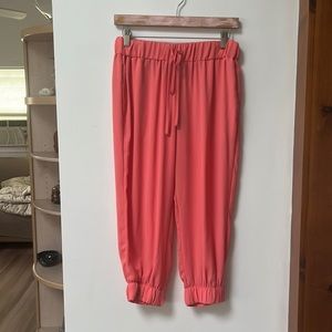 Lavish,Peaches,Drawstring.Pockets,Banded Leg,Active Legging,Crop Pants,M,NWT